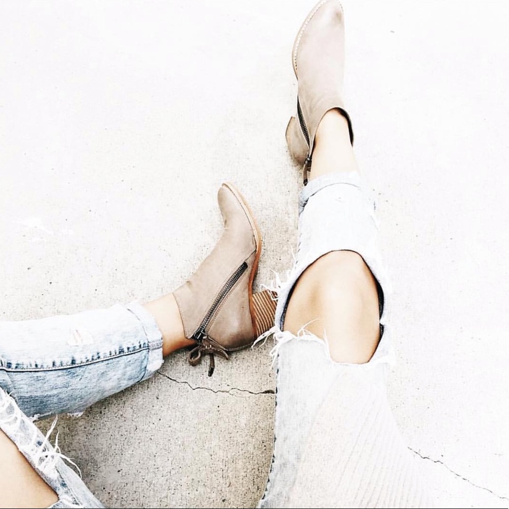 Dolce Vita Tan Suede Sutton Ankle Booties